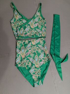 Baiia 4 Piece Bikini Paisley Appletini
